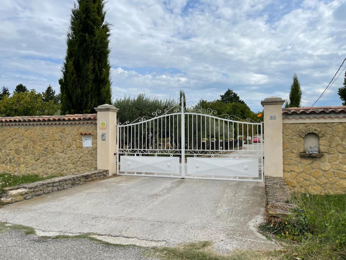 Studio Les Petits Lutins Entraigues-sur-la-Sorgue Εξωτερικό φωτογραφία
