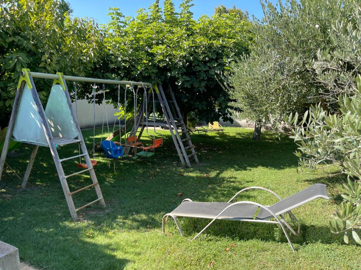 Studio Les Petits Lutins Entraigues-sur-la-Sorgue Εξωτερικό φωτογραφία