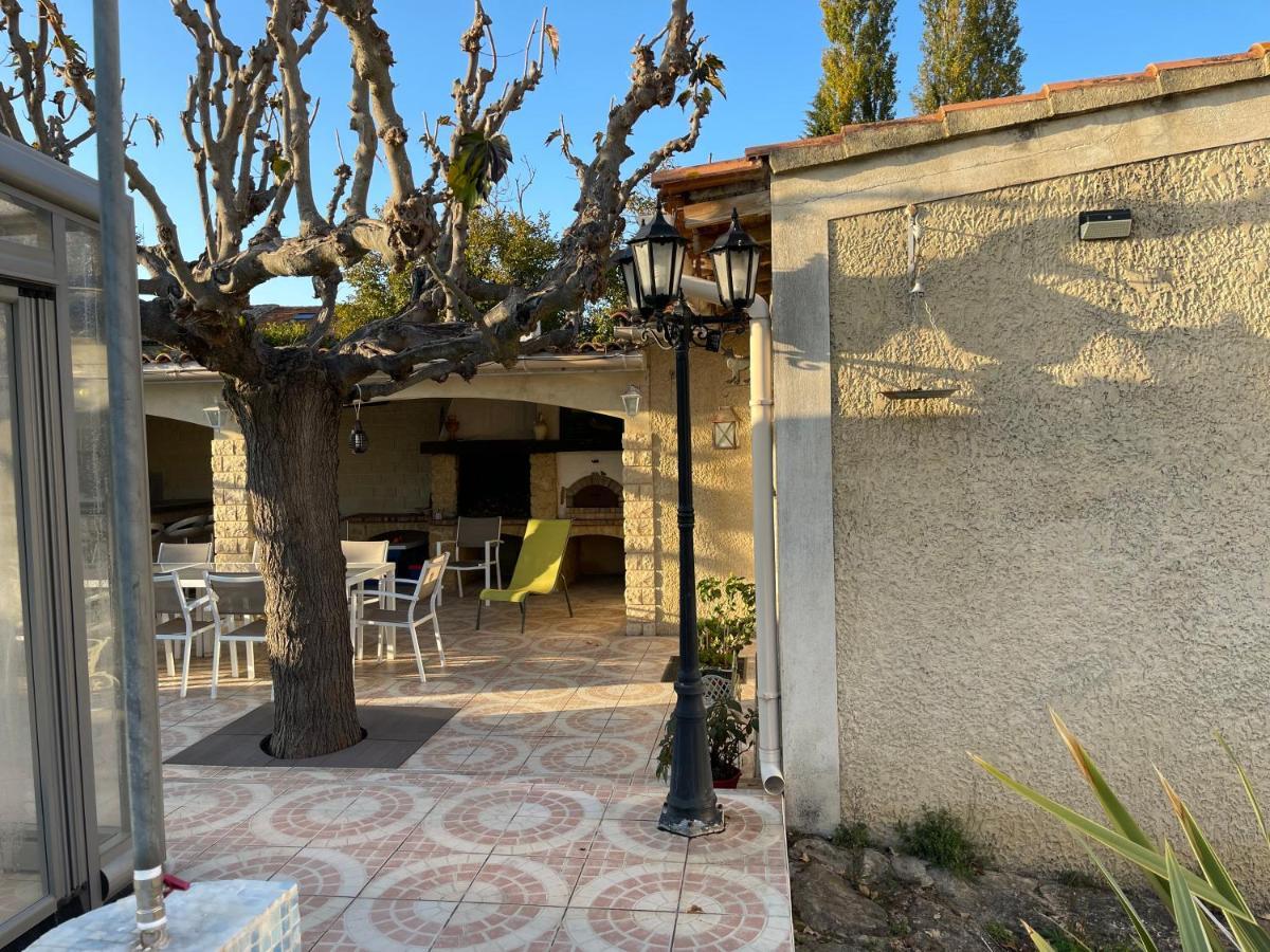 Studio Les Petits Lutins Entraigues-sur-la-Sorgue Εξωτερικό φωτογραφία